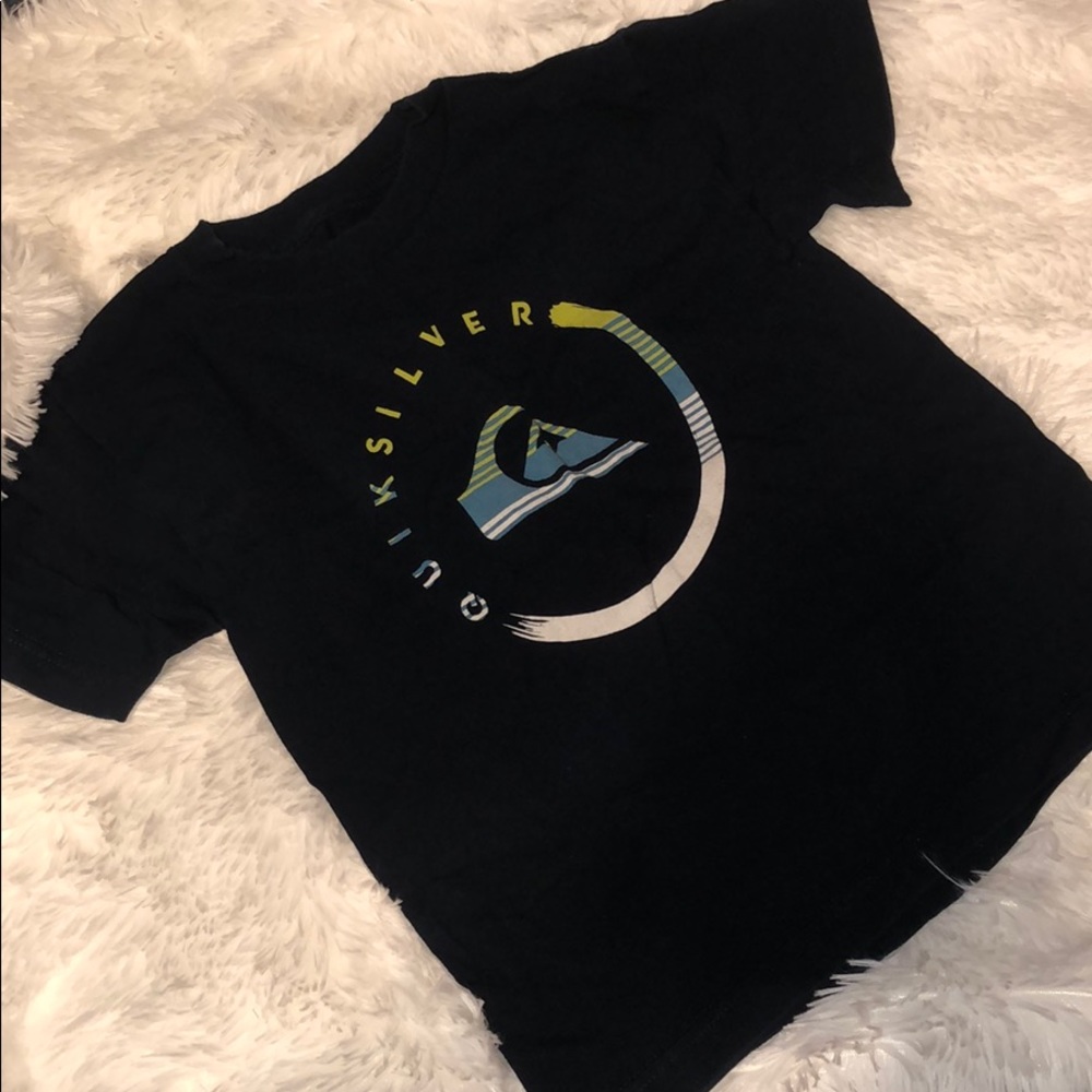 Size 7 Boys Navy Blue Quicksilver Tee